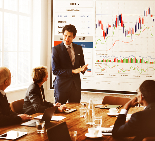 Celebrate World Oceans Day with Team Malizia and Boris Herrmann